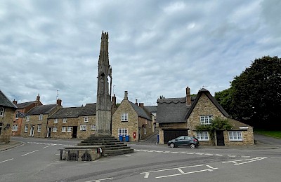 Eleanor Cross Geddington